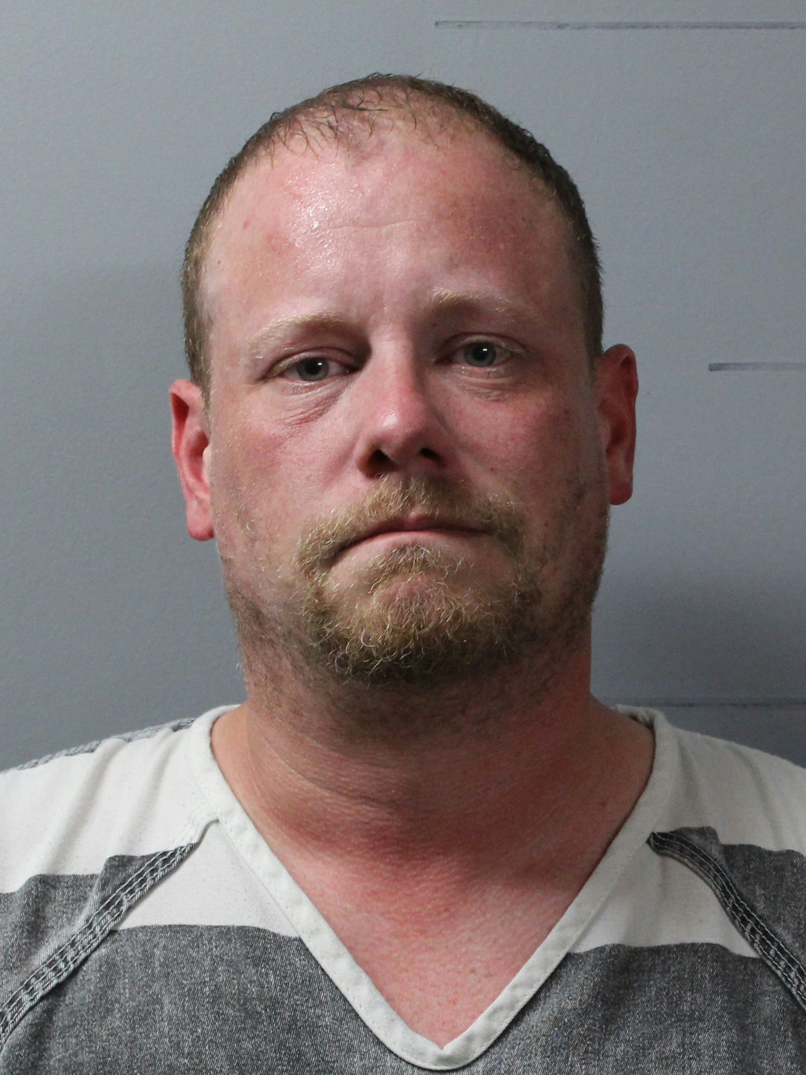 Cisne Man Arrested On Multiple Charges